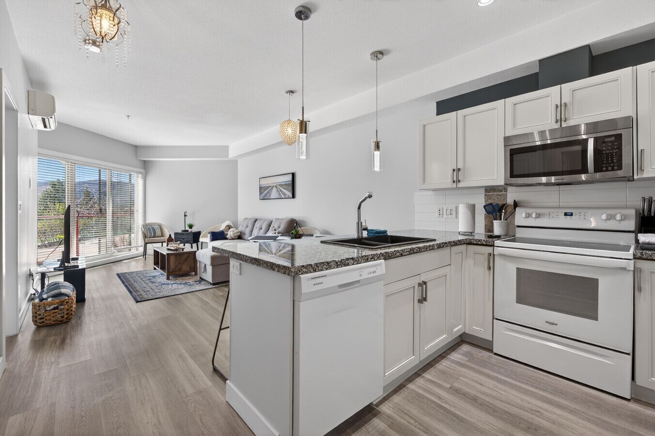 Apartment, Balcony, Courtyard View | Private kitchen