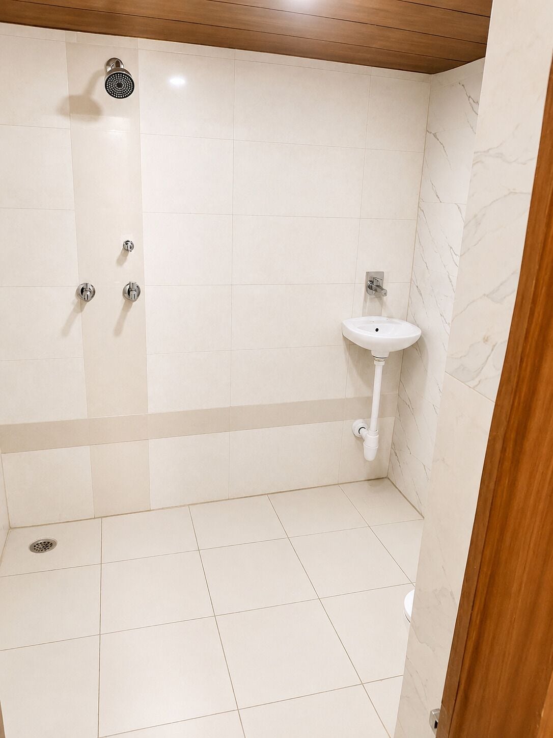 Deluxe Double Room | Bathroom