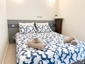 Apartamento conforto | Ferros/tábuas de passar roupa, Wi-Fi de cortesia