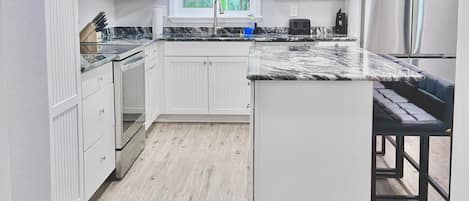 Microwave, oven, stovetop, dishwasher