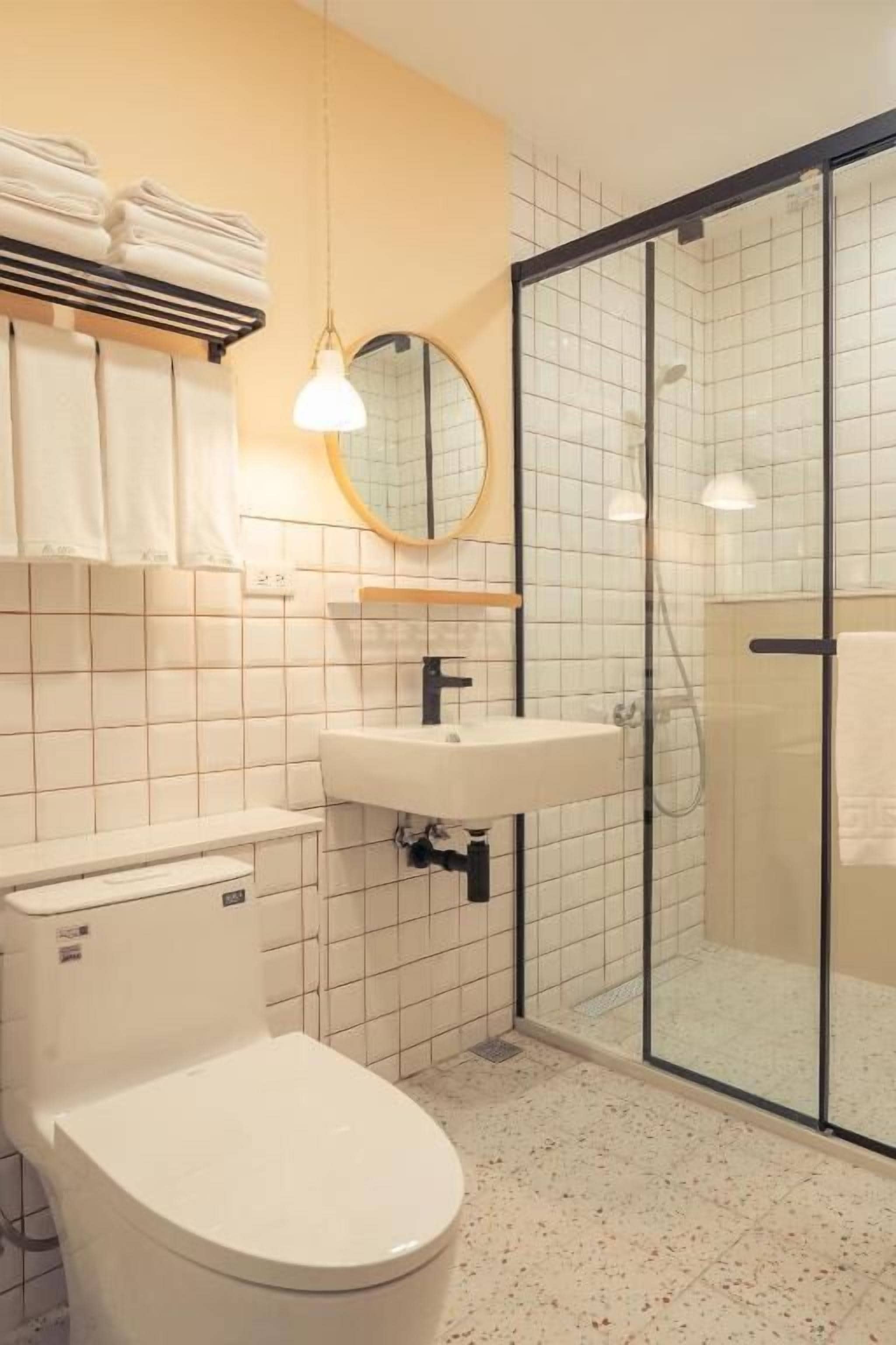 Hydromassage showerhead, designer toiletries, hair dryer, bathrobes