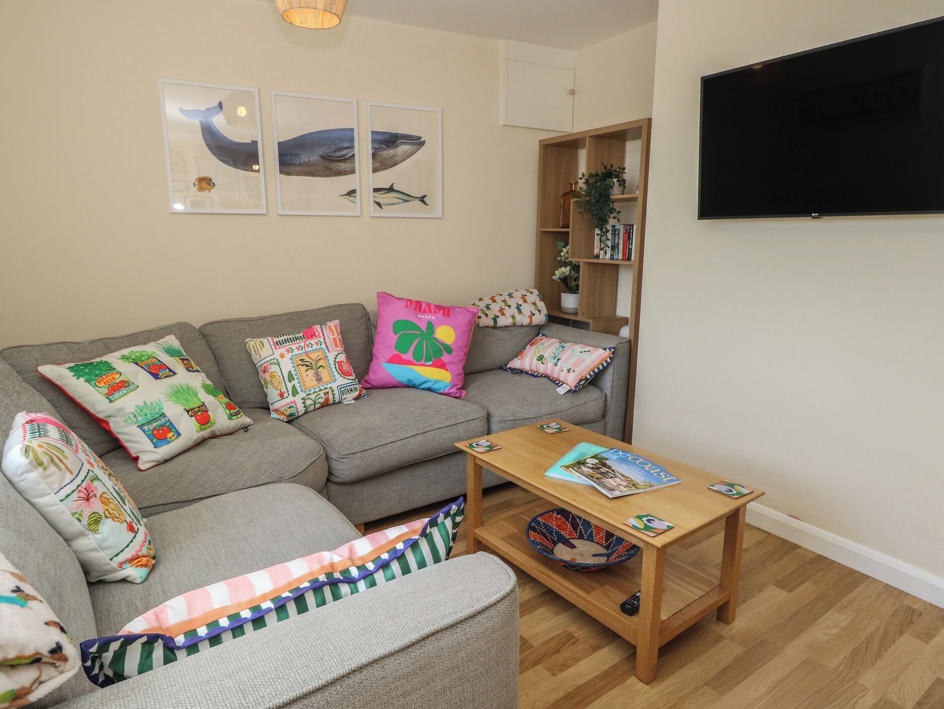 Cottage | Living area