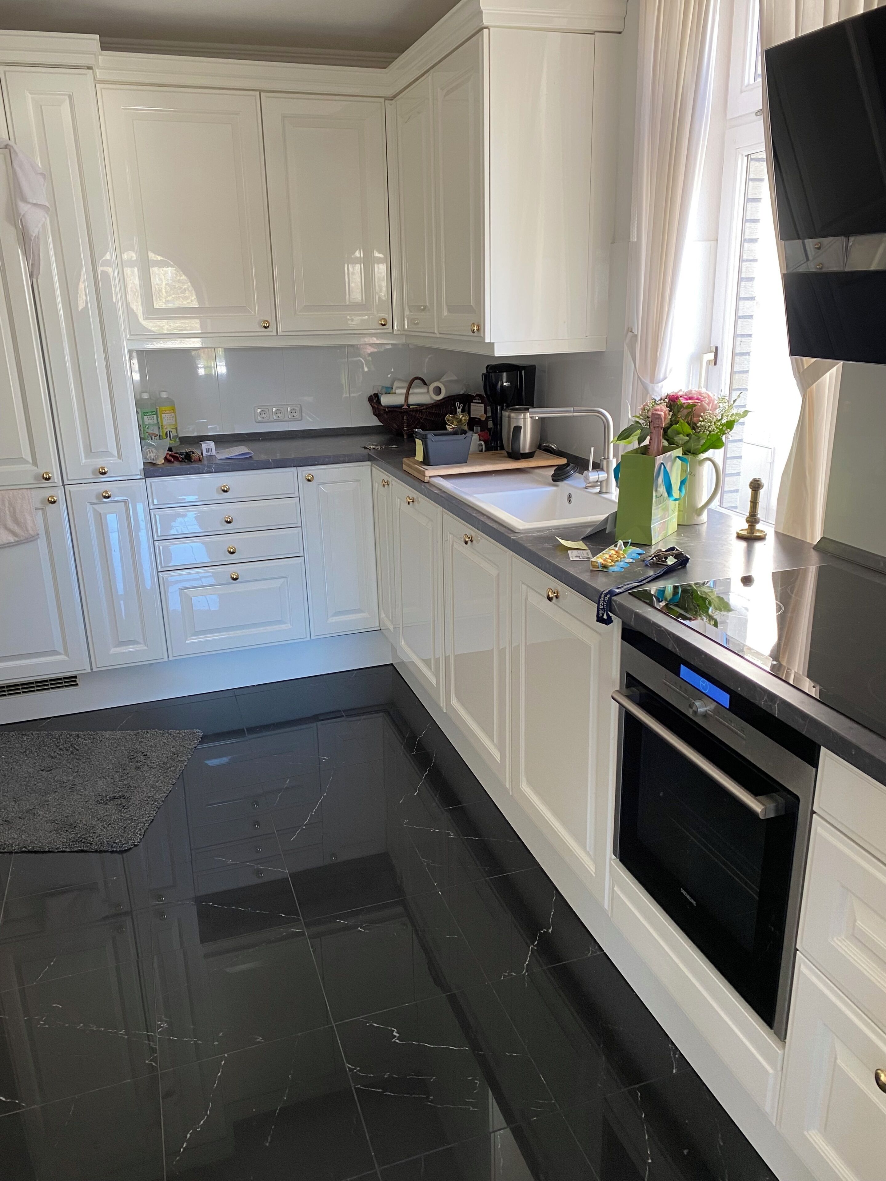 Frigorífic, forn, placa de cuina i rentaplats 