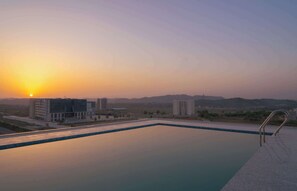 Rooftop pool - Panna Palace-A Luxury Boutique Hotel (Amer)