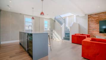Apartment | Living room