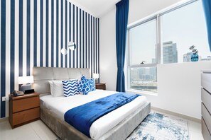 In-room safe, blackout curtains, iron/ironing board, free WiFi - bnbme - Bay Central - 1BR (Dubai)