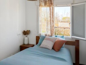 Room - T3 Apartment steps from the beach (Palavas-les-Flots)