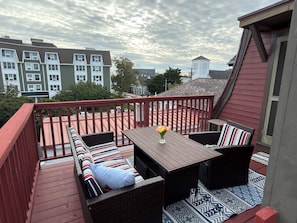 Property grounds - Historic Loft - Steps to Mall, Beach & Restaurants (Cape May)