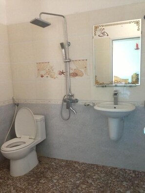 Basic-Studio | Badezimmer | Hausschuhe