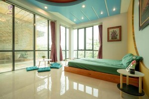 Basic-Studio, Balkon | Schallisolierte Zimmer, kostenloses WLAN