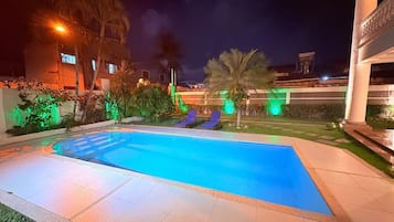 Utomhuspool