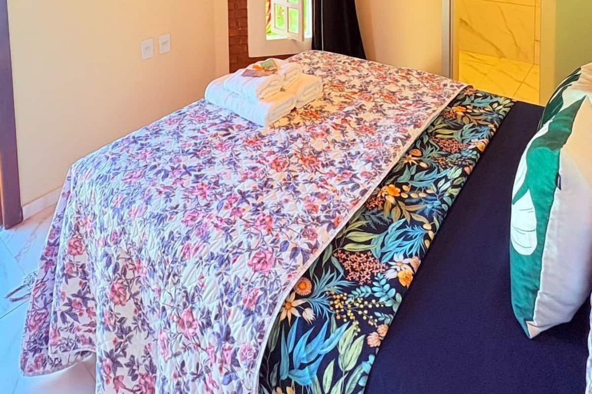 Classic Room, Pool View | Premium bedding, pillowtop beds, free WiFi, bed sheets