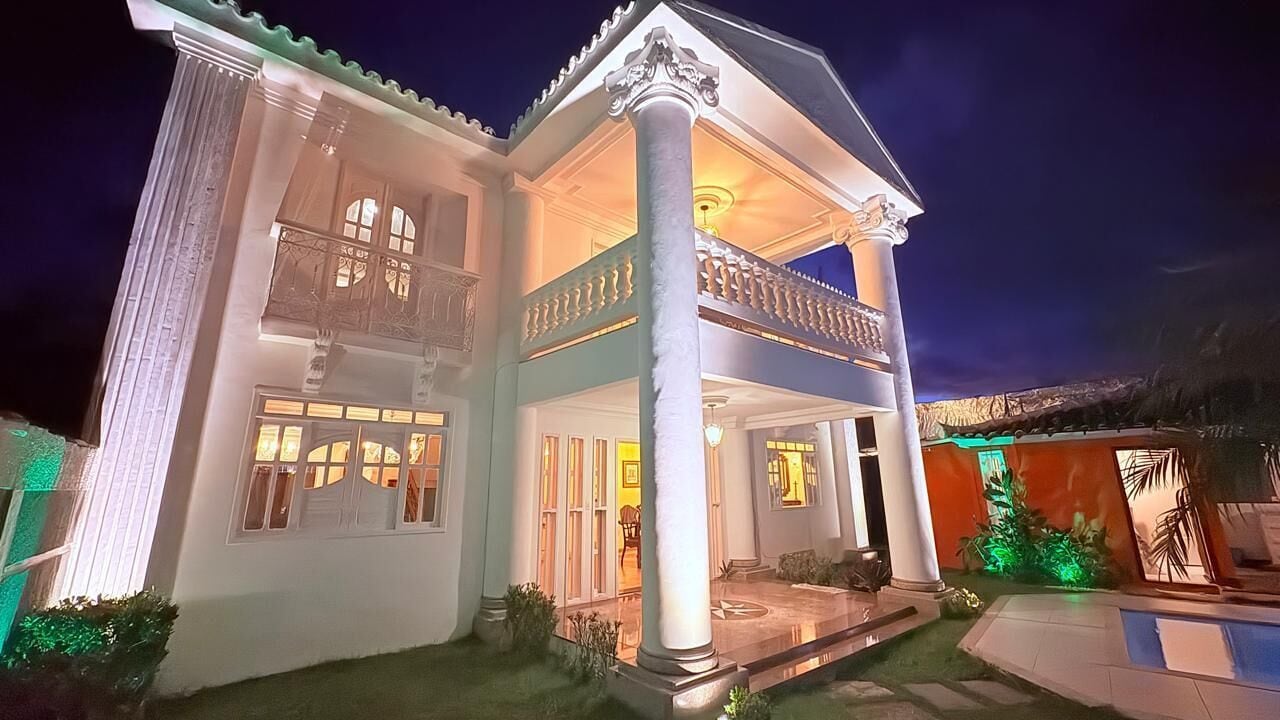 Fachada da propriedade
