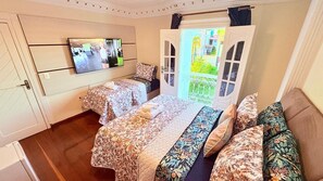 Doppia Deluxe, balcone, vista piscina | Wi-Fi gratuito