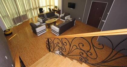 Spacious 5-bedroom apartment in fantastic Kutaisi with AC