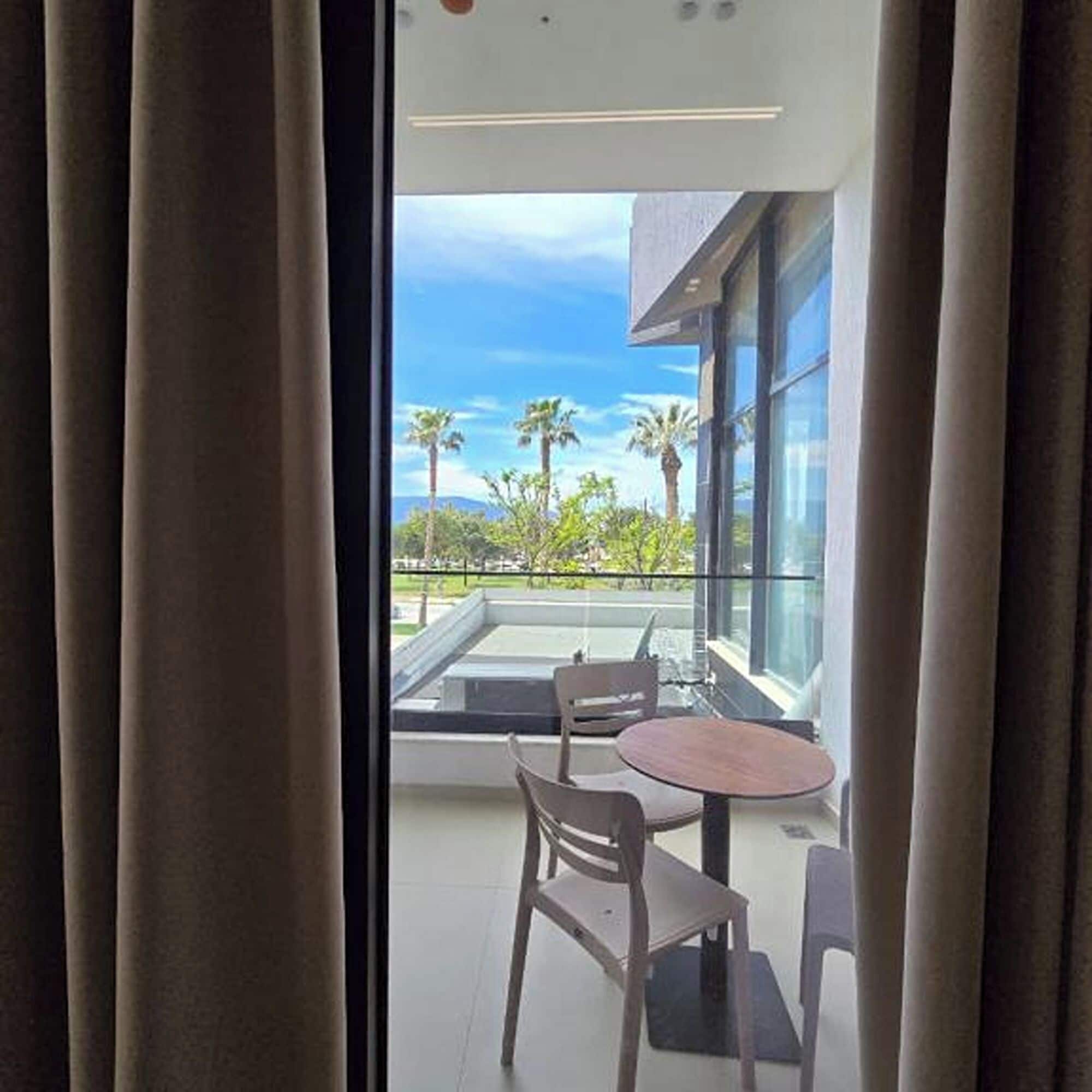 Deluxe Triple Room, Sea View | Desk, free WiFi