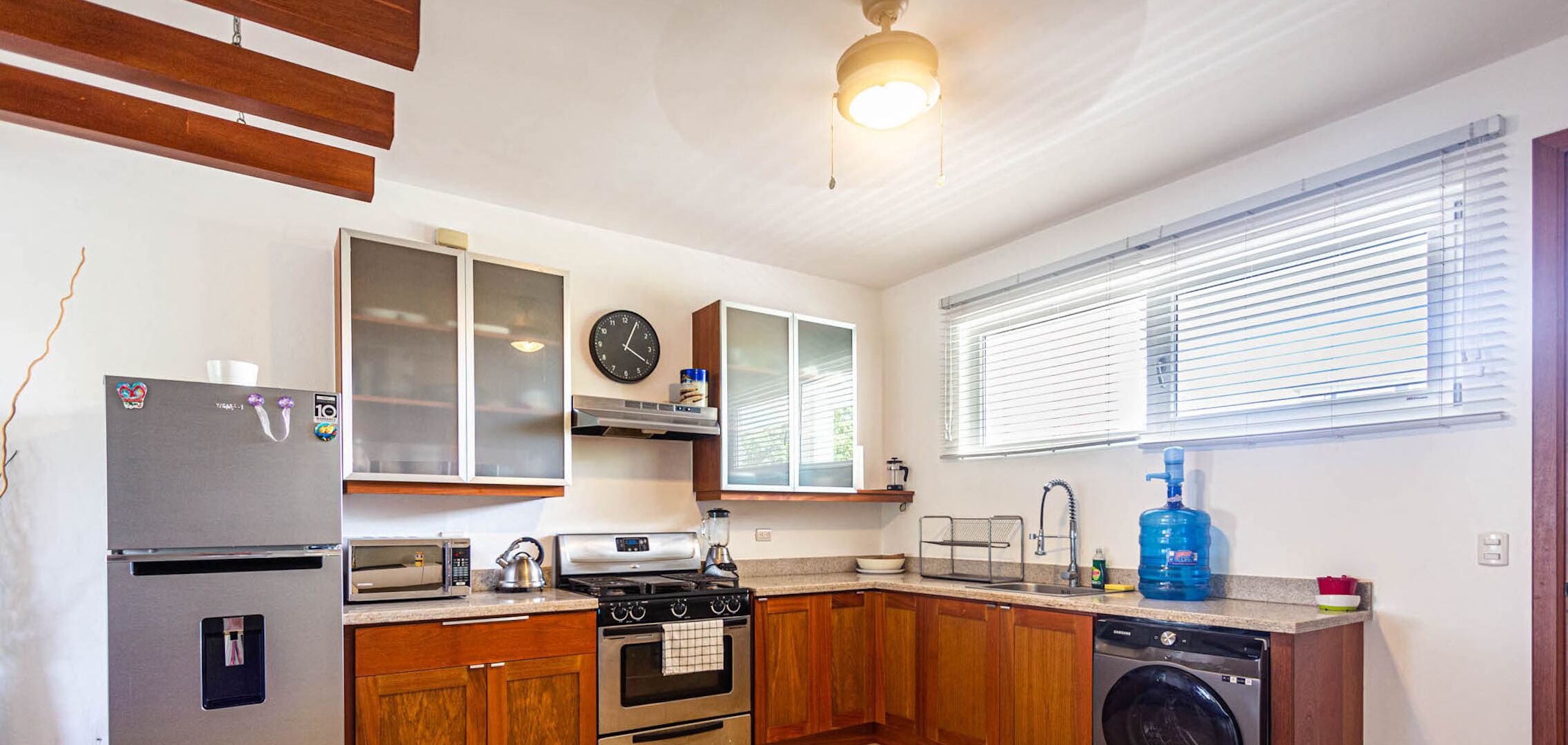 Apartamento, 2 quartos, sacada, vista para o jardim | Parte interna