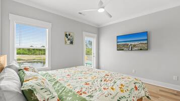 Iron/ironing board, travel crib, free WiFi, bed sheets