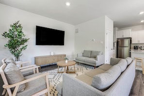 Apartment (4 Bedrooms) | Interior