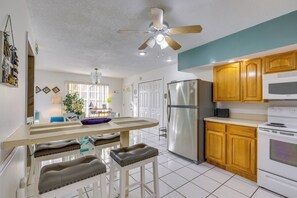 Interior - Steps to Sand! Pet-friendly Home in Fort Pierce (Fort Pierce)
