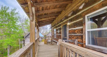 2 Mi to Blue Ridge Pkwy! Mtn Escape w/ Fireplace