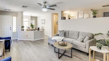 House (2 Bedrooms) | Interior