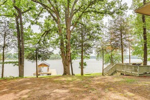 Interior - Beach & Dock: Lakefront Winnsboro Gem on 20+ Acres (Winnsboro)