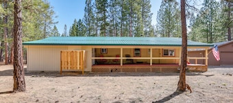 Deschutes Forest Basecamp! Oregon Cabin