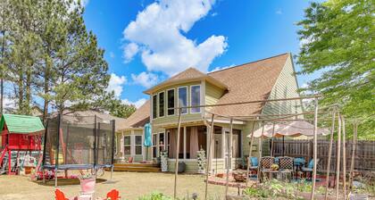 Families Welcome! Spacious Loganville Gem w/ Yard