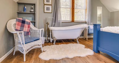 Easy River Access! Family Retreat By Lake Freeman