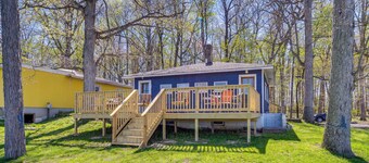 Large Deck, Water Views! Home Near Lake Freeman
