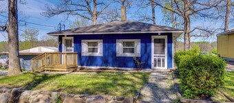 Large Deck, Water Views! Home Near Lake Freeman