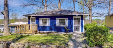 House (3 Bedrooms) | Front of property
