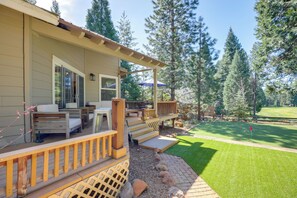Interior - Game Room & On-site Golf Course! Lake Almanor Home (Westwood)