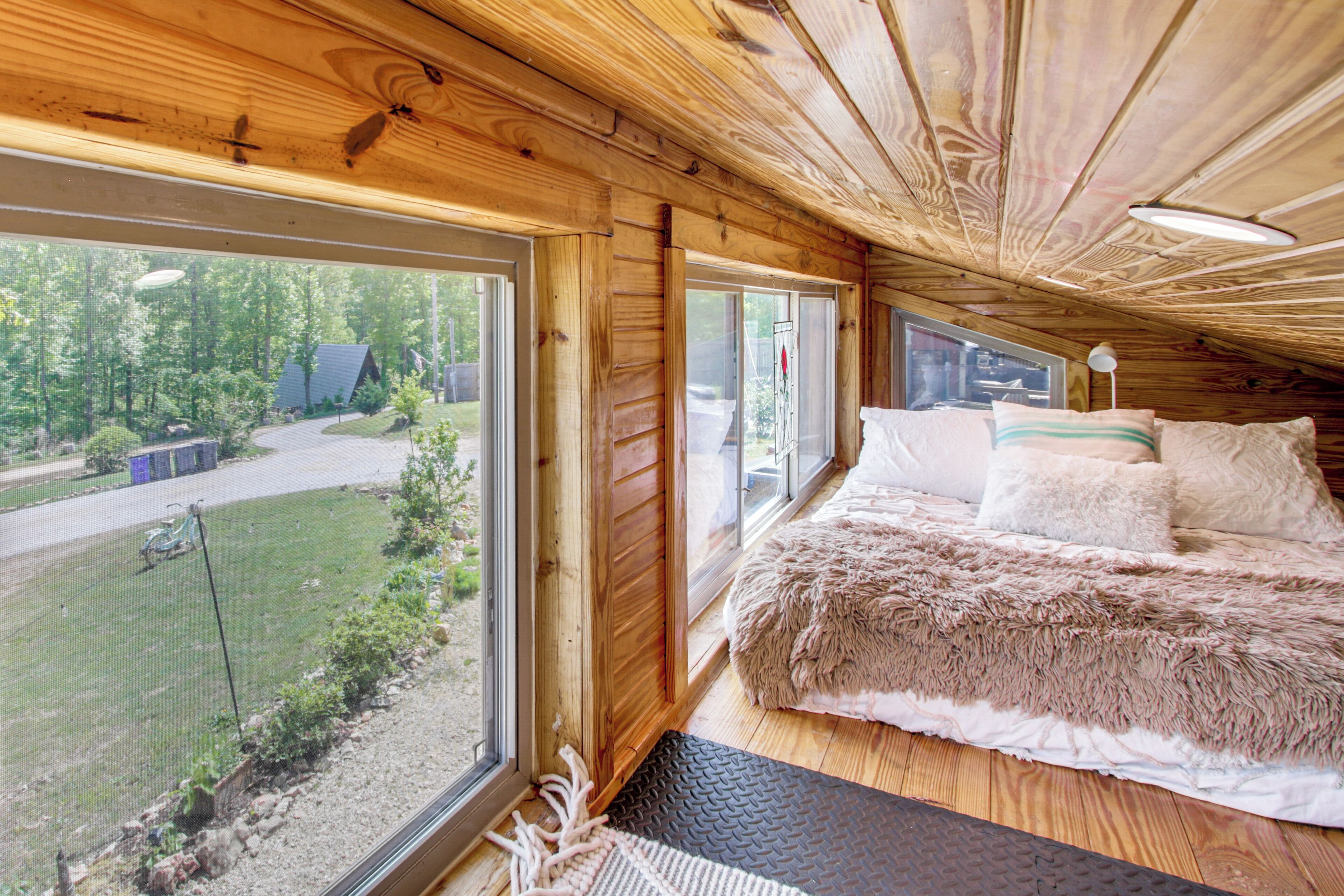 House (1 Bedroom) | Interior