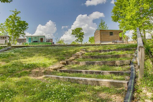 Creekside Couple's Glamping Retreat in Rogersville