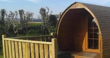 Cosy Camping Pod – Dog-Friendly Countryside Escape near Looe