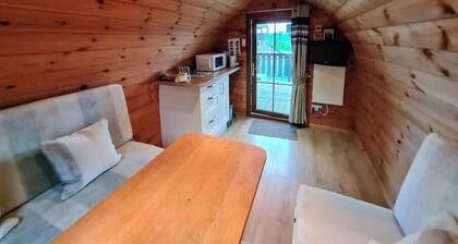 Cosy Camping Pod – Dog-Friendly Countryside Escape near Looe