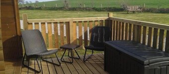 Cosy Camping Pod – Dog-Friendly Countryside Escape near Looe
