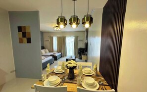 1 bedroom, in-room safe, desk, free WiFi