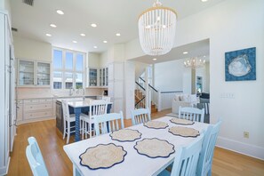 Dining - Renovated Beachside Seaside Home; Porches, Outdoor Dining & Serene Gulf Views (Santa Rosa Beach)