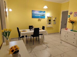 Dining - The Magic of Rome (Roma)