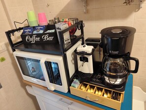 雪櫃、微波爐、爐具、咖啡機/沖茶器