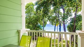 Appartement, 2 slaapkamers, balkon, uitzicht op meer | Balkon