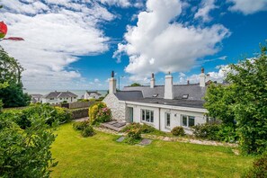 Exterior - Seaside Holiday Cottage Criccieth | Towyn (Criccieth)