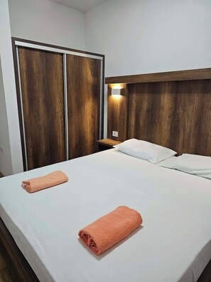 Blackout drapes, iron/ironing board, free WiFi - Aura Apartments (Ulcinj)