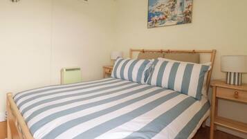2 bedrooms, WiFi (free), individually decorated, individually furnished