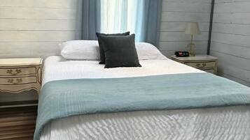 2 chambres, fer et planche à repasser, accès au Wi-Fi (inclus)