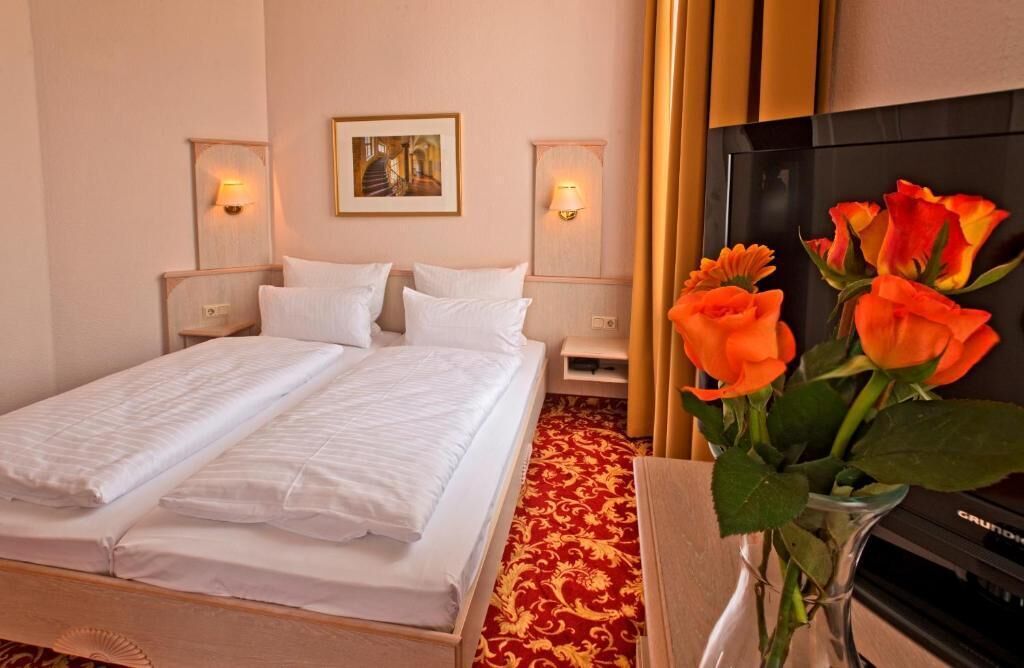 Chambre Double, balcon, vue ville | Wi-Fi gratuit, draps fournis