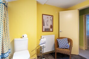 Shower - Palace Garden Cottage (Bishop Auckland)